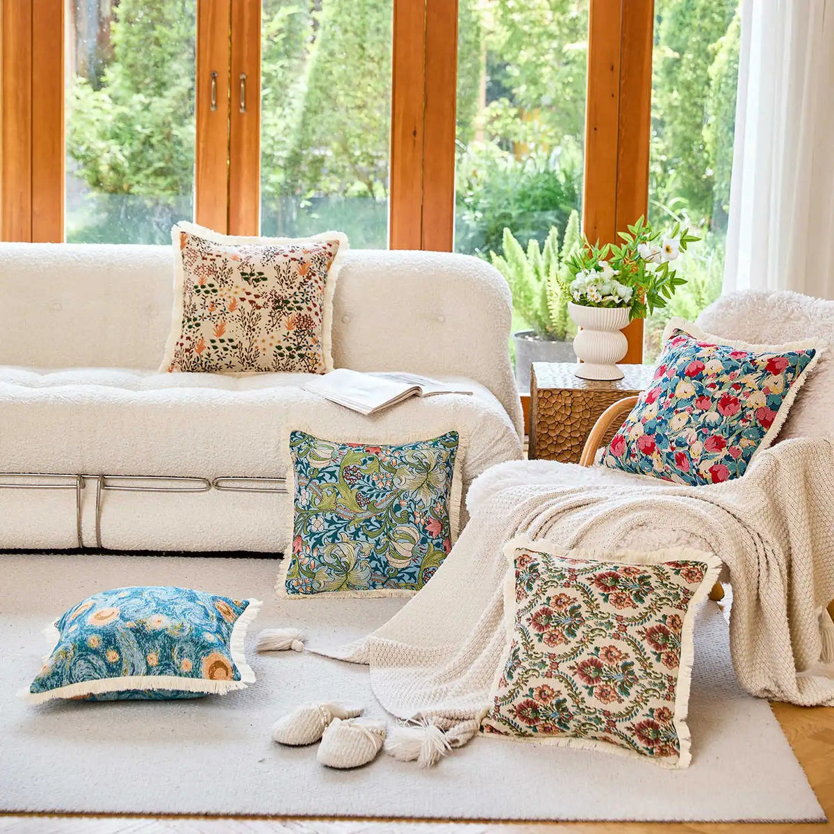 Pastoral Floral Jacquard Pillow Cover - Pillow Bay