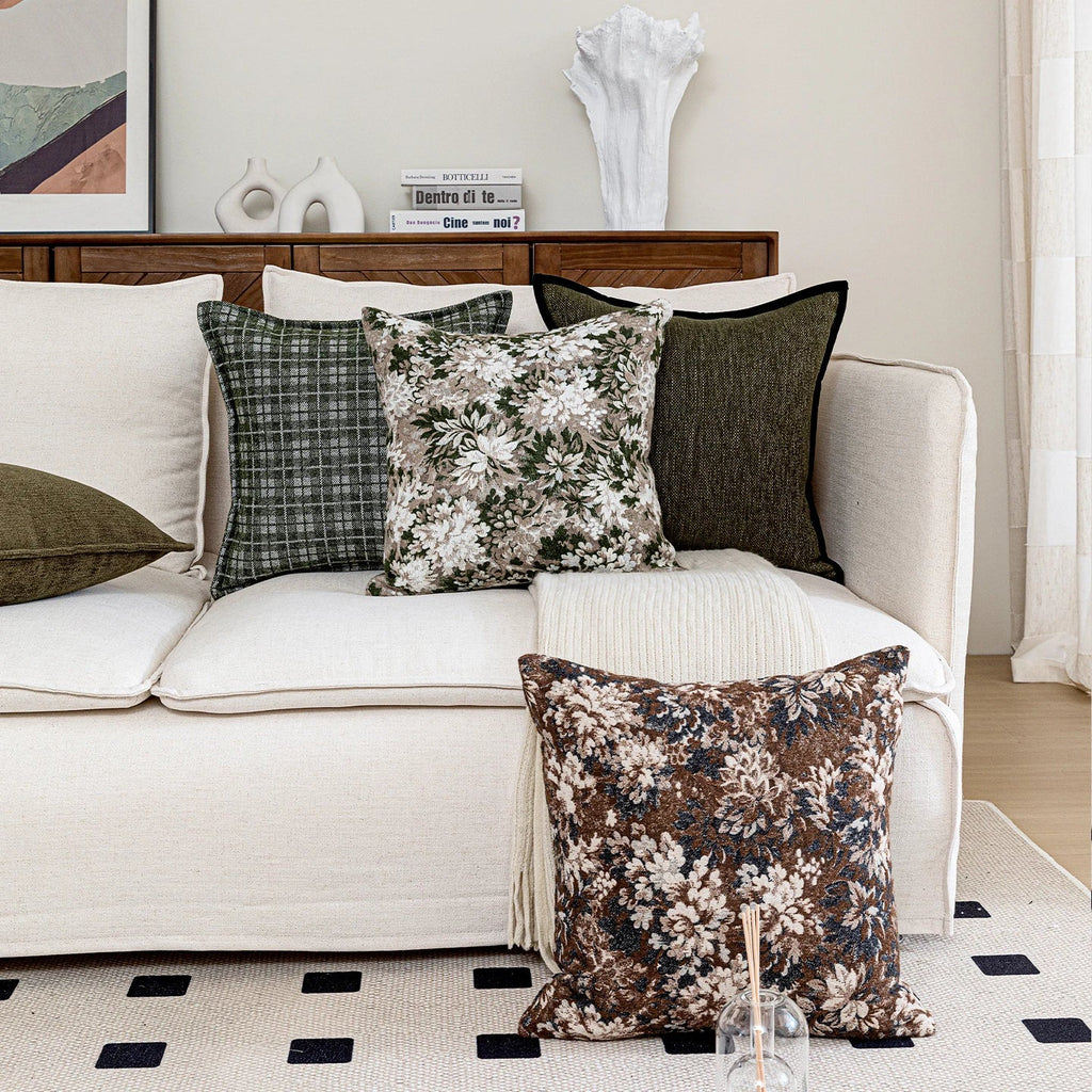 Retro Floral Wool Blend Pillow - Pillow Bay