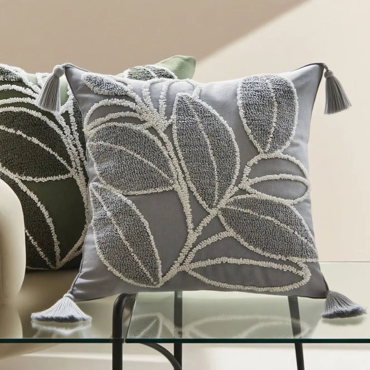Tufted Tassel Cushion Cover - Pillow Bay