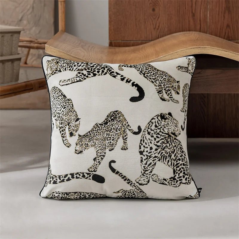 Vintage Leopard Velvet Pillow Cover - Pillow Bay