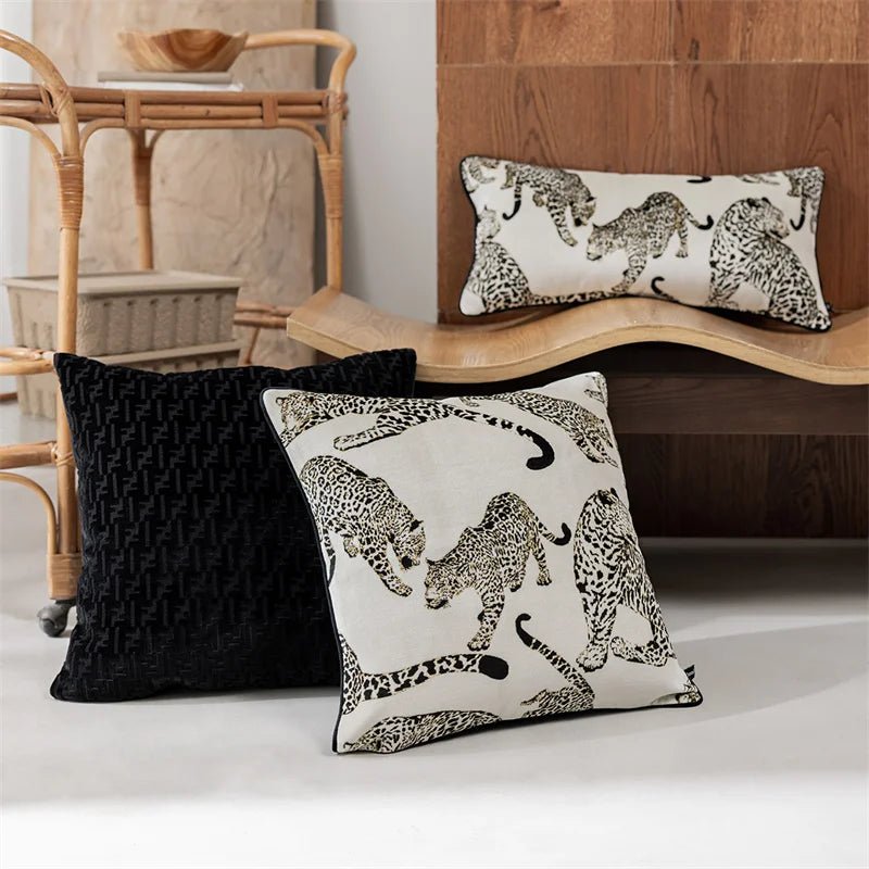 Vintage Leopard Velvet Pillow Cover - Pillow Bay