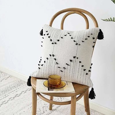 White Black Geometric Tassel Pillow Cover - Pillow Bay